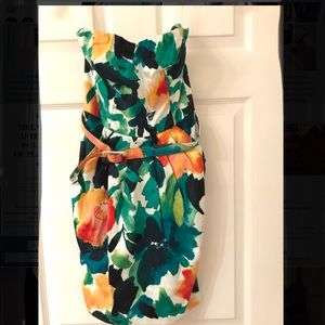 Floral strapless dress